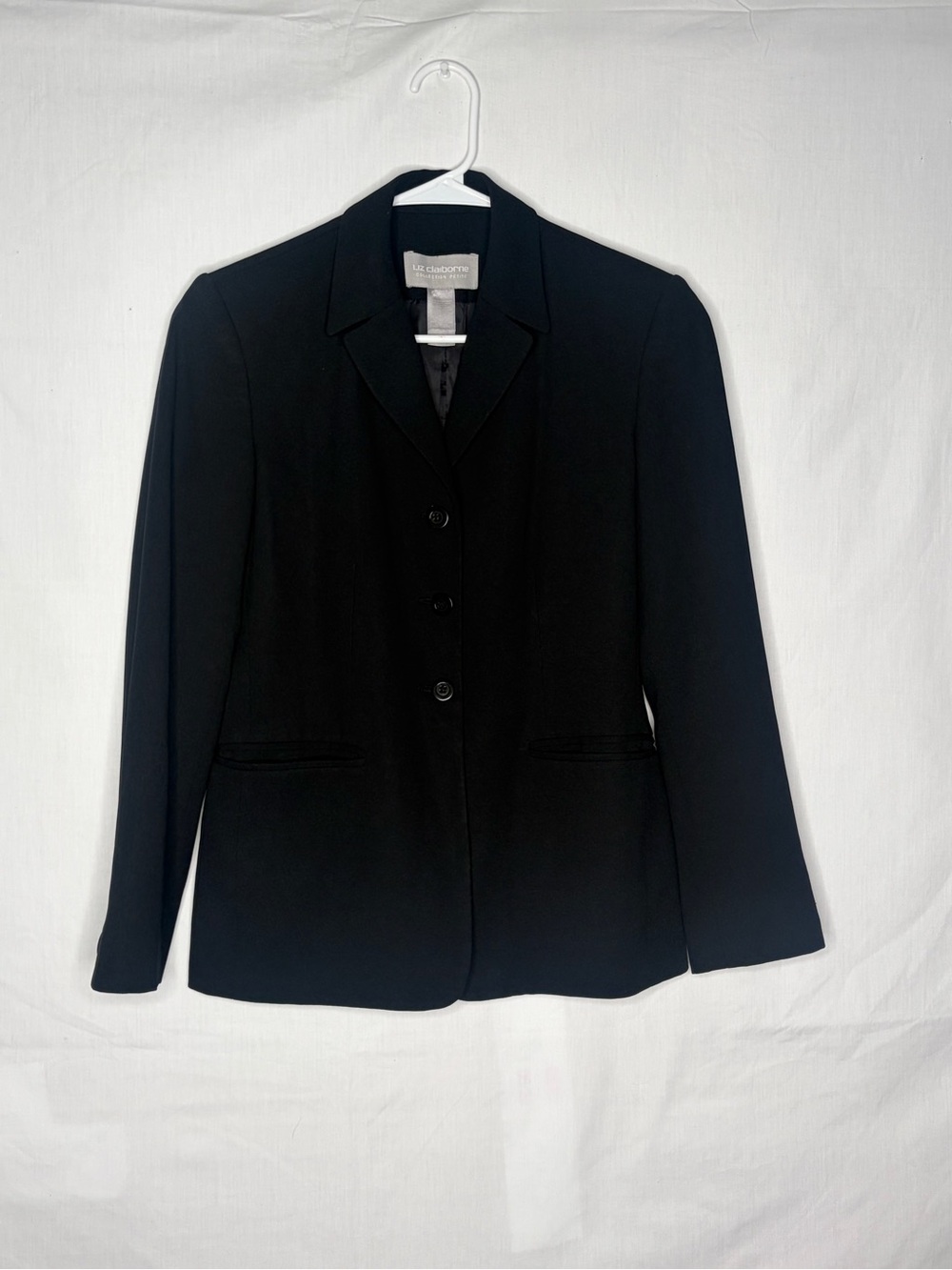 Liz Claiborne Petite Womens Black 3-Button Suit Jacket Blazer Size 2P(A897)